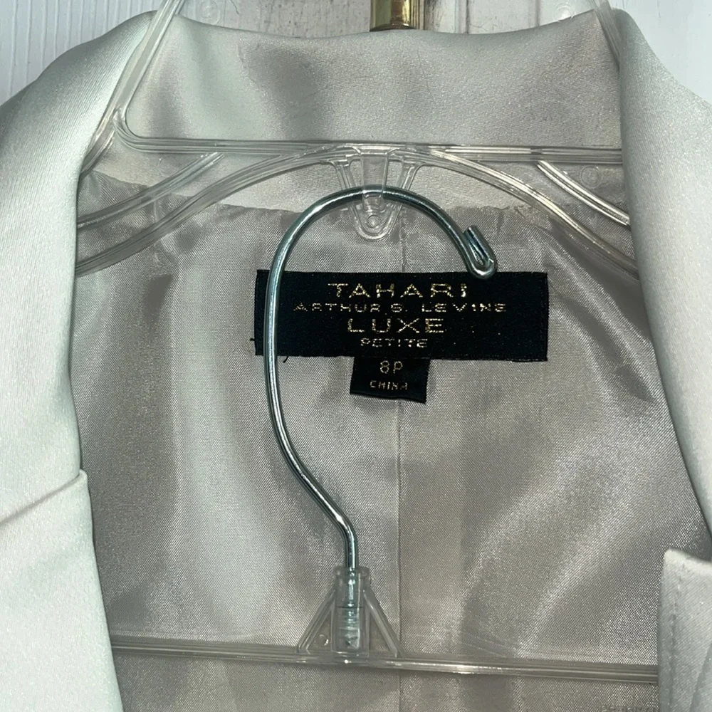 Tahari Gray Formal Suit Lace Sirt Size 8P  NWT - Picture 6 of 16